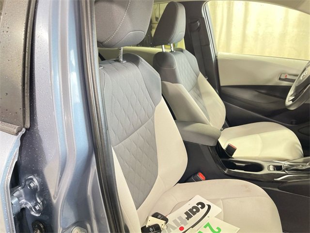 Used 2022 Toyota Corolla LE image 24