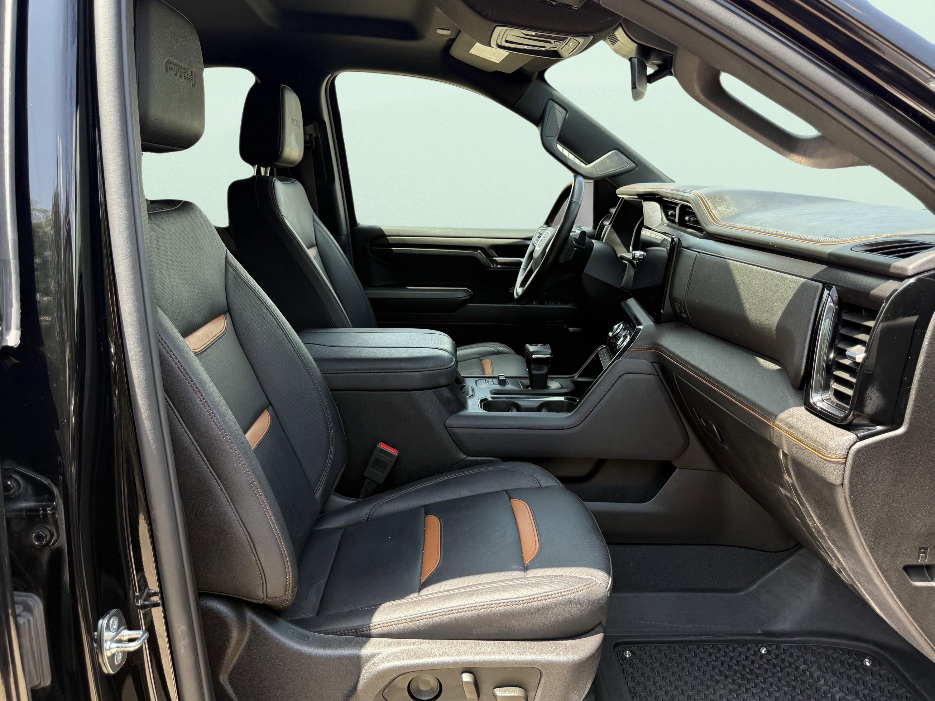 Used 2024 GMC Sierra 1500 AT4 AWD/4WD image 48