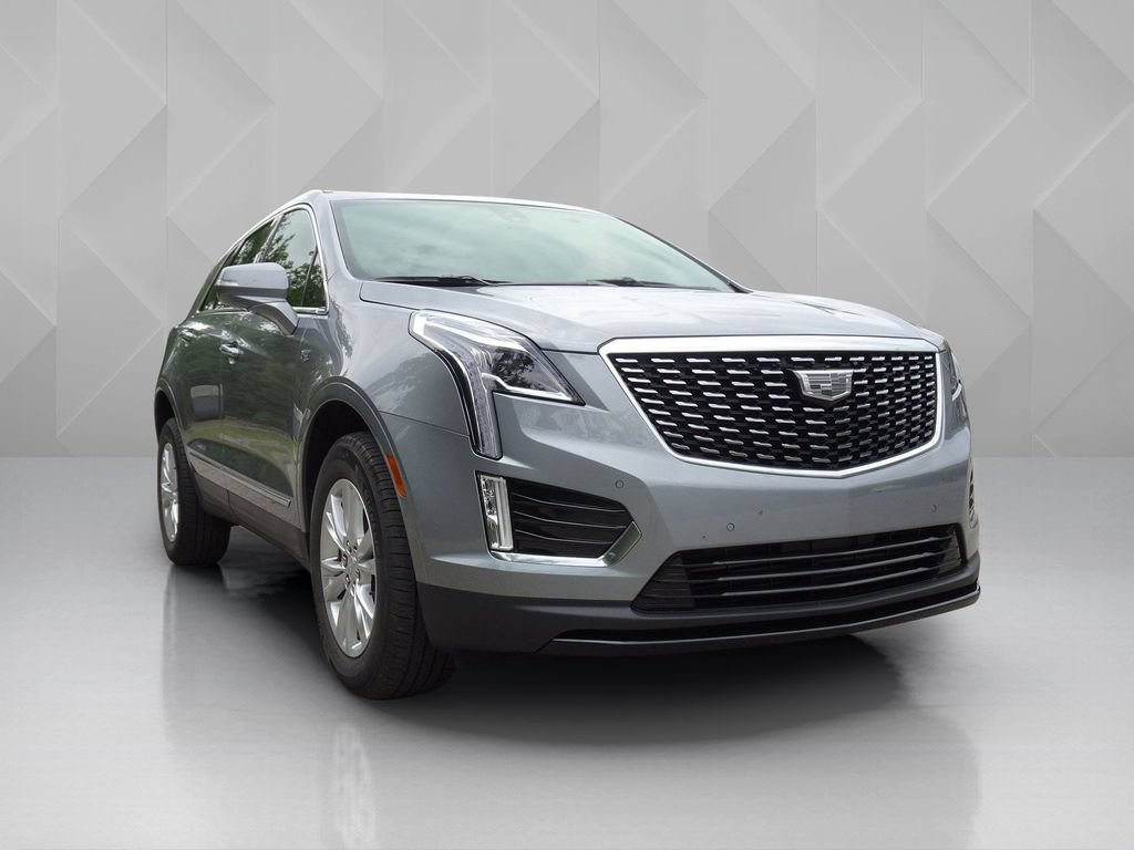 Certified 2024 Cadillac XT5 Luxury w/ LPO, Floor Liner Package AWD/4WD image 6