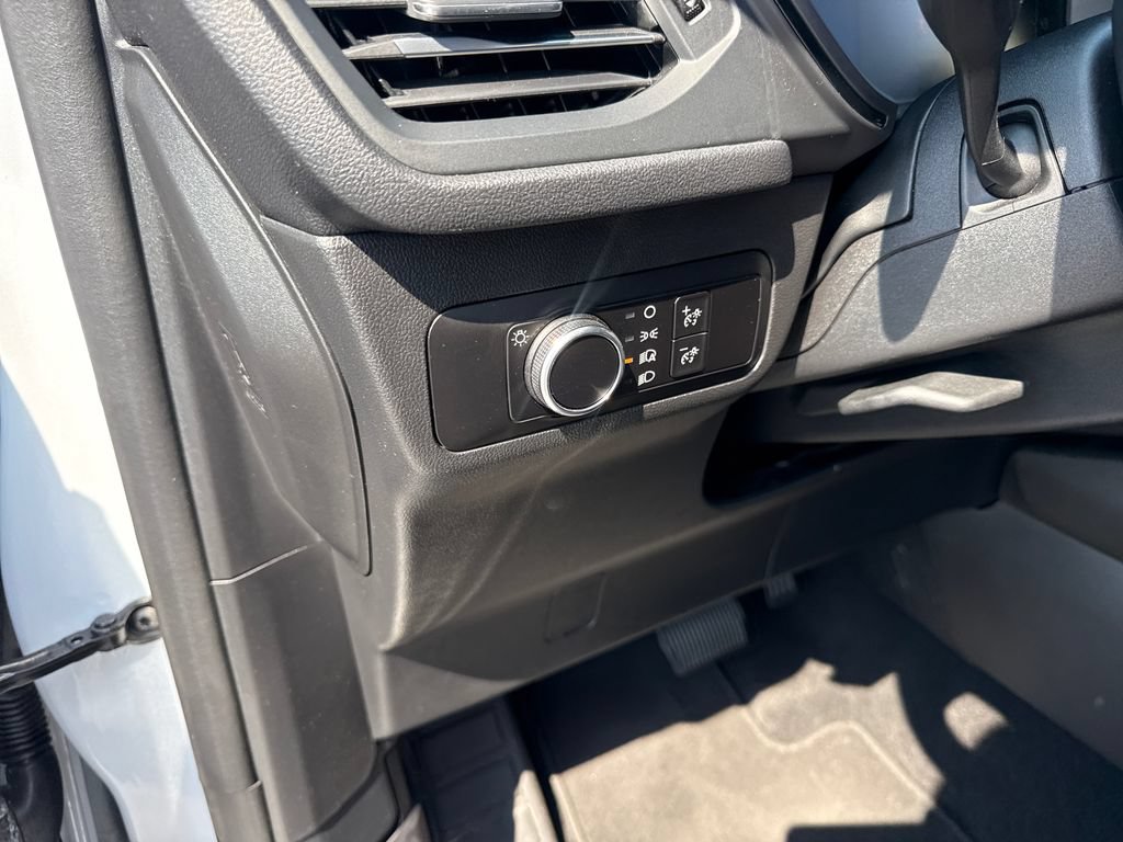 Used 2025 Ford Escape ST-Line FWD image 28