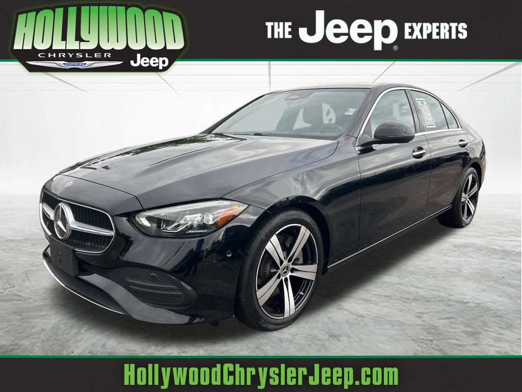 Used 2025 Mercedes-Benz C 300 4MATIC Sedan image 1