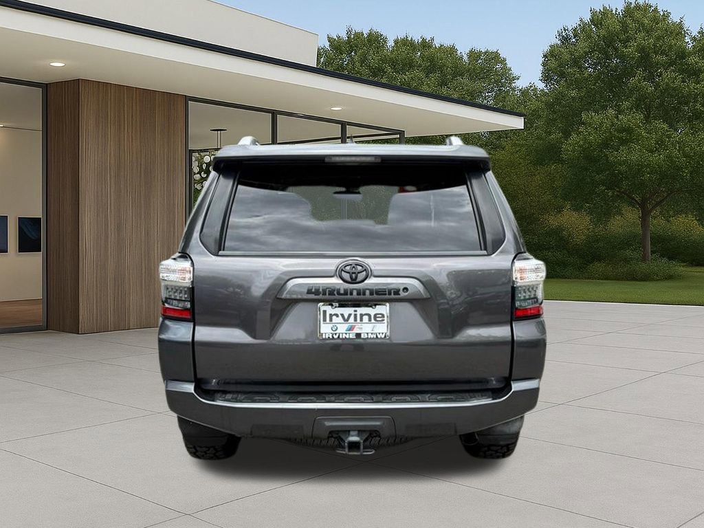 Used 2018 Toyota 4Runner SR5 Premium RWD image 10