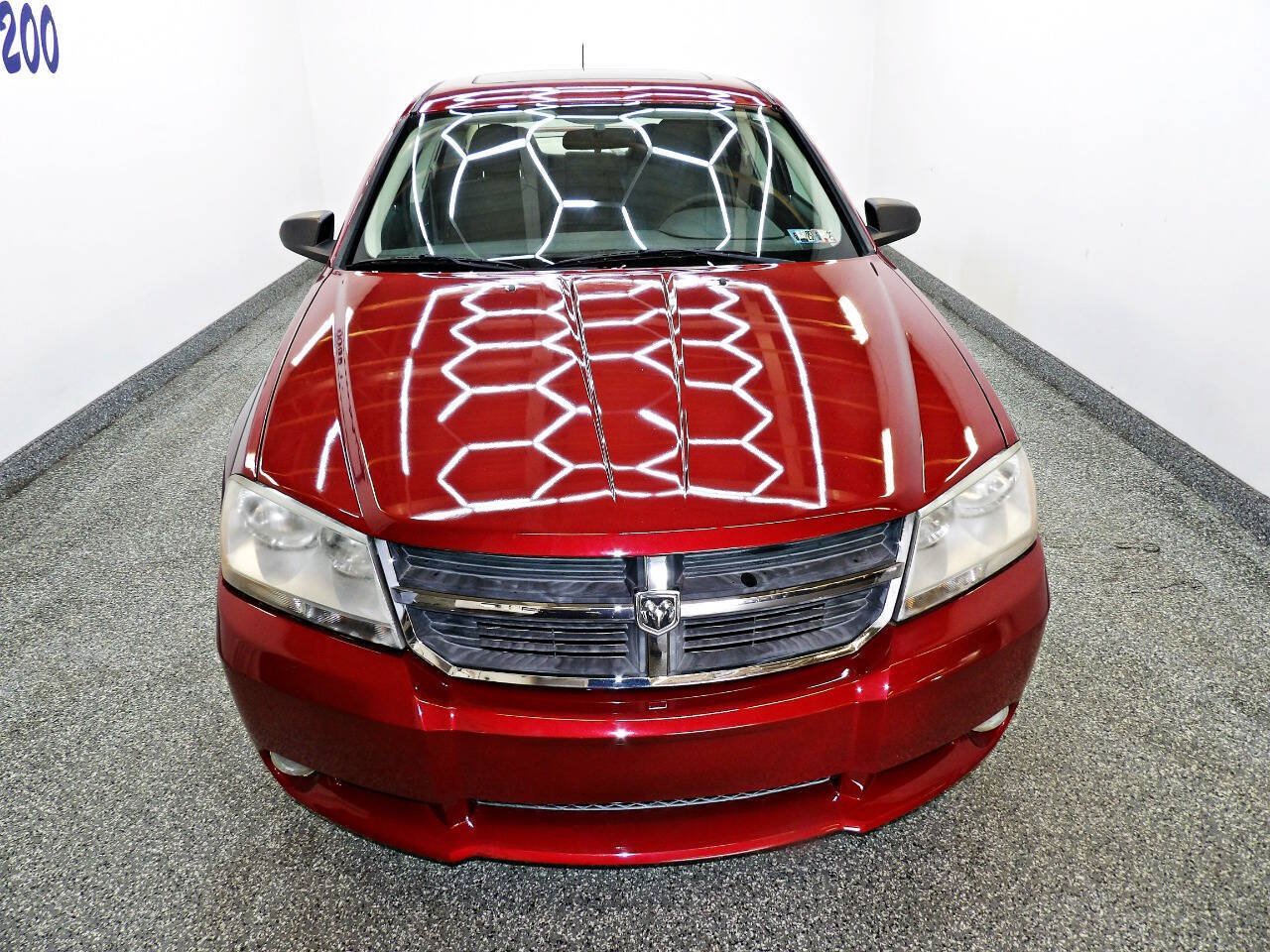Used 2008 Dodge Avenger SXT w/ Sport Appearance Group FWD image 2