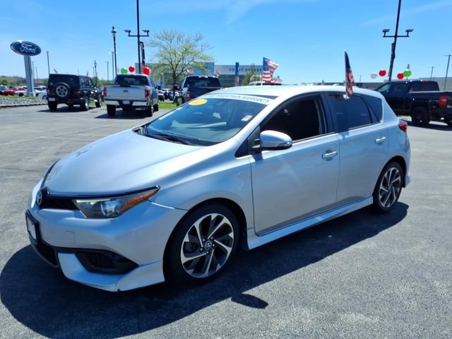 Used 2017 Toyota Corolla iM w/ Carpet Mat Package FWD image 6