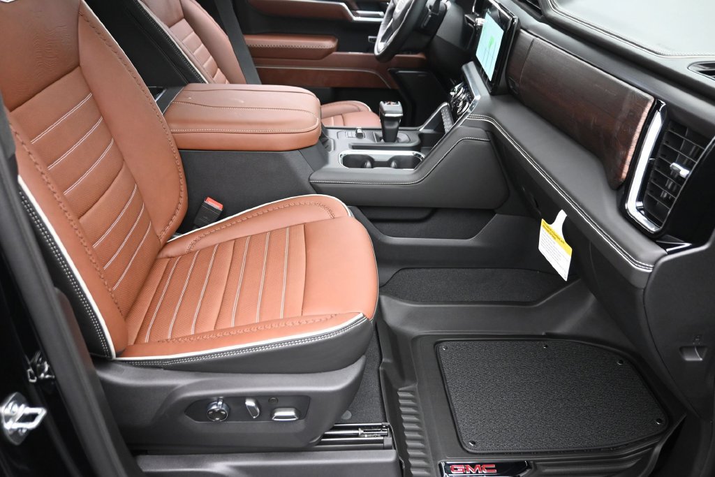 New 2026 GMC Sierra 1500 Denali Ultimate AWD/4WD image 9