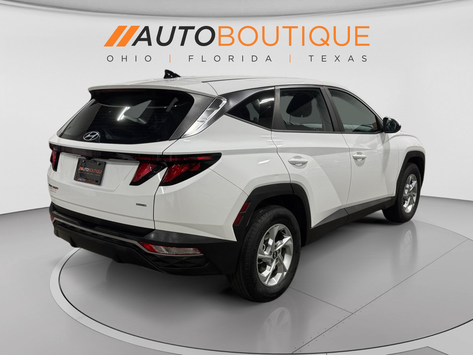 Used 2023 Hyundai Tucson SE AWD/4WD image 5