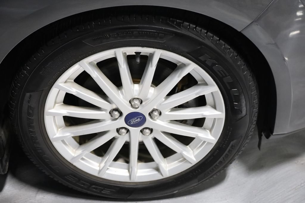 Used 2015 Ford C-MAX Energi SEL w/ Exterior Protection Package FWD image 39