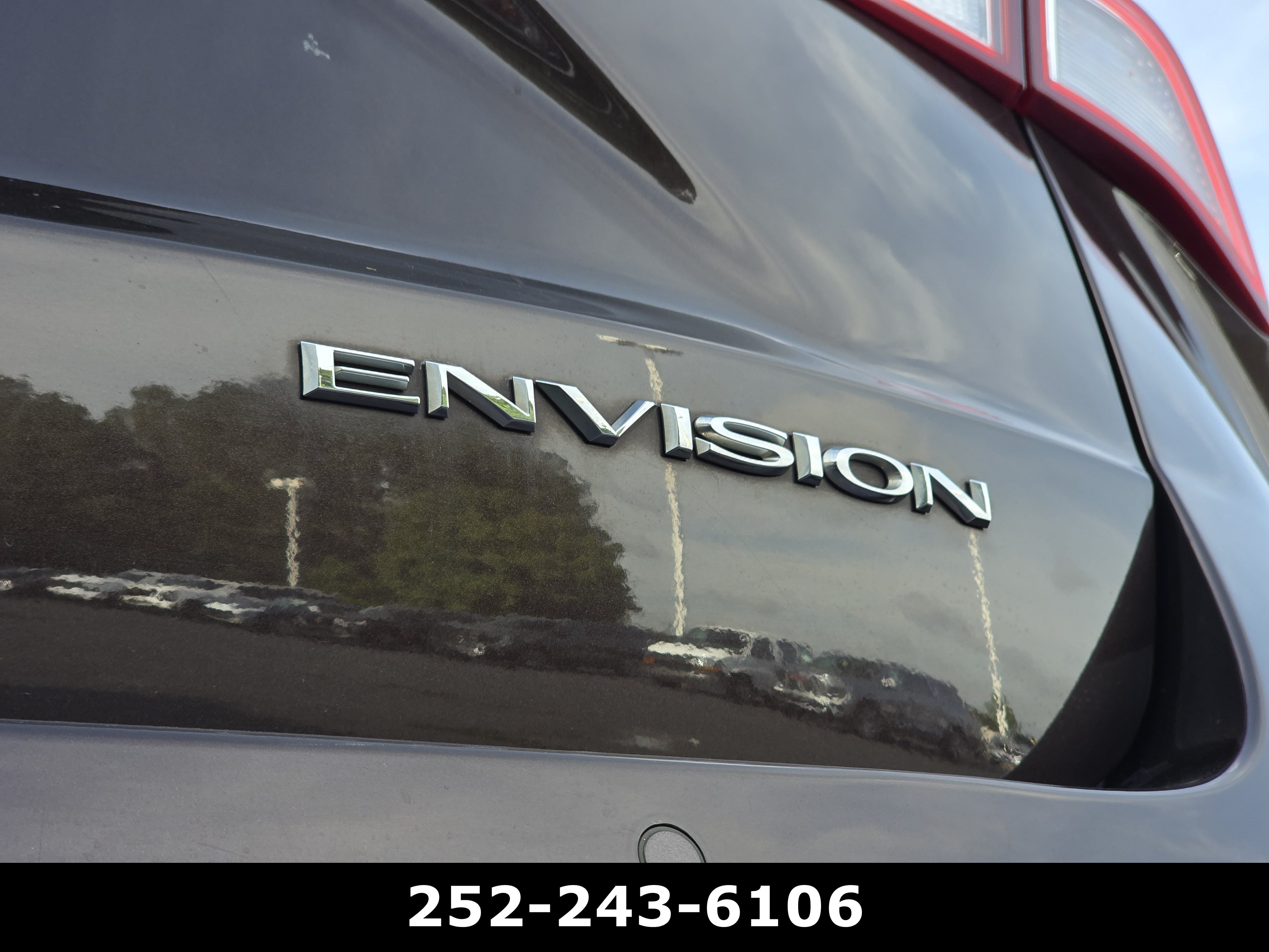 Used 2020 Buick Envision Essence FWD image 44