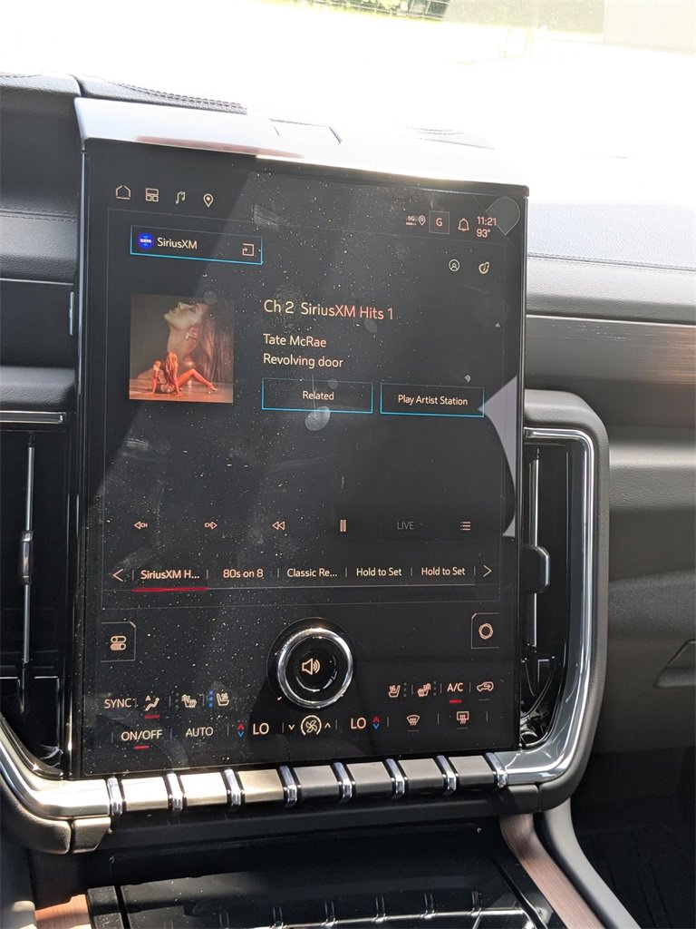 New 2025 GMC Yukon XL Denali w/ Sun & Power Step Package image 17