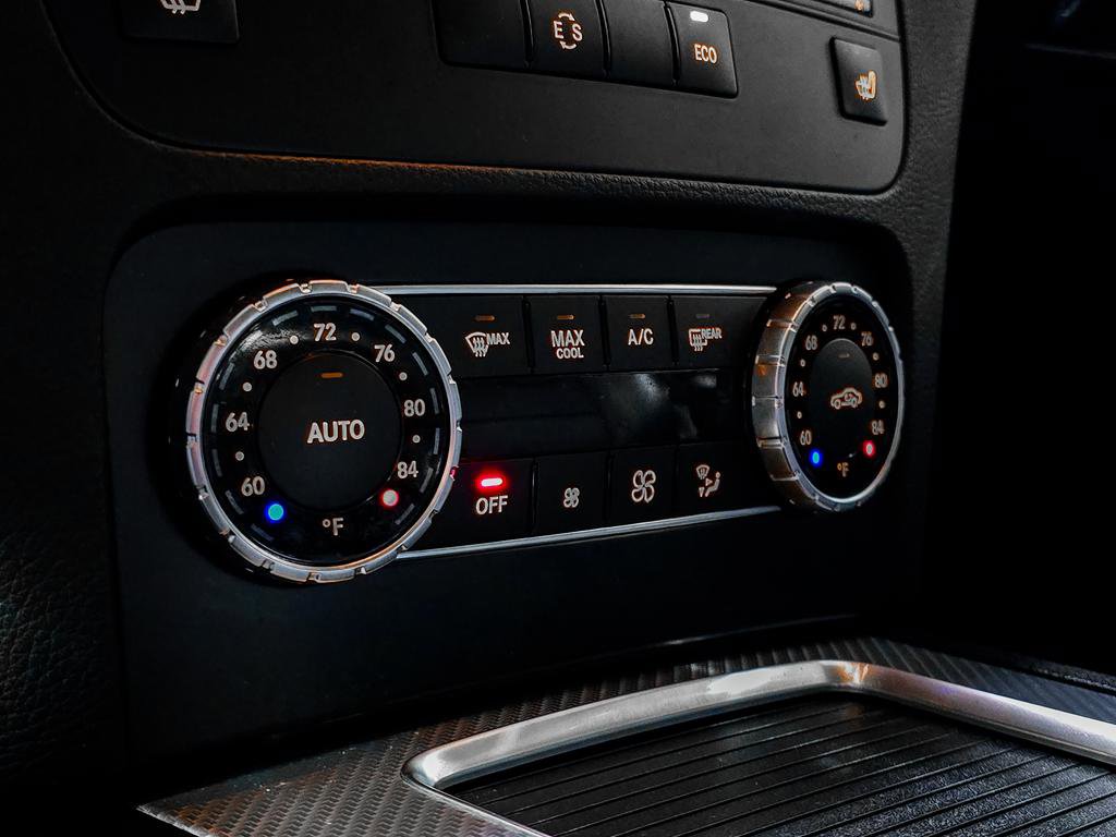 Used 2015 Mercedes-Benz GLK 350 4MATIC image 32