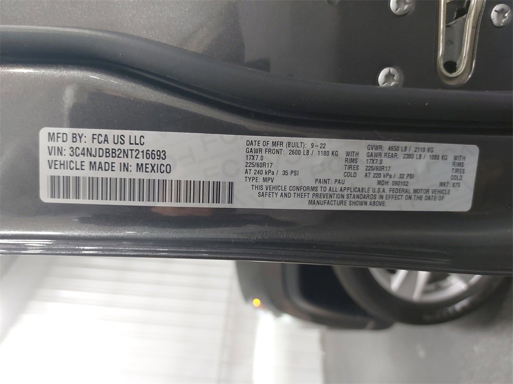 Used 2022 Jeep Compass Latitude image 52