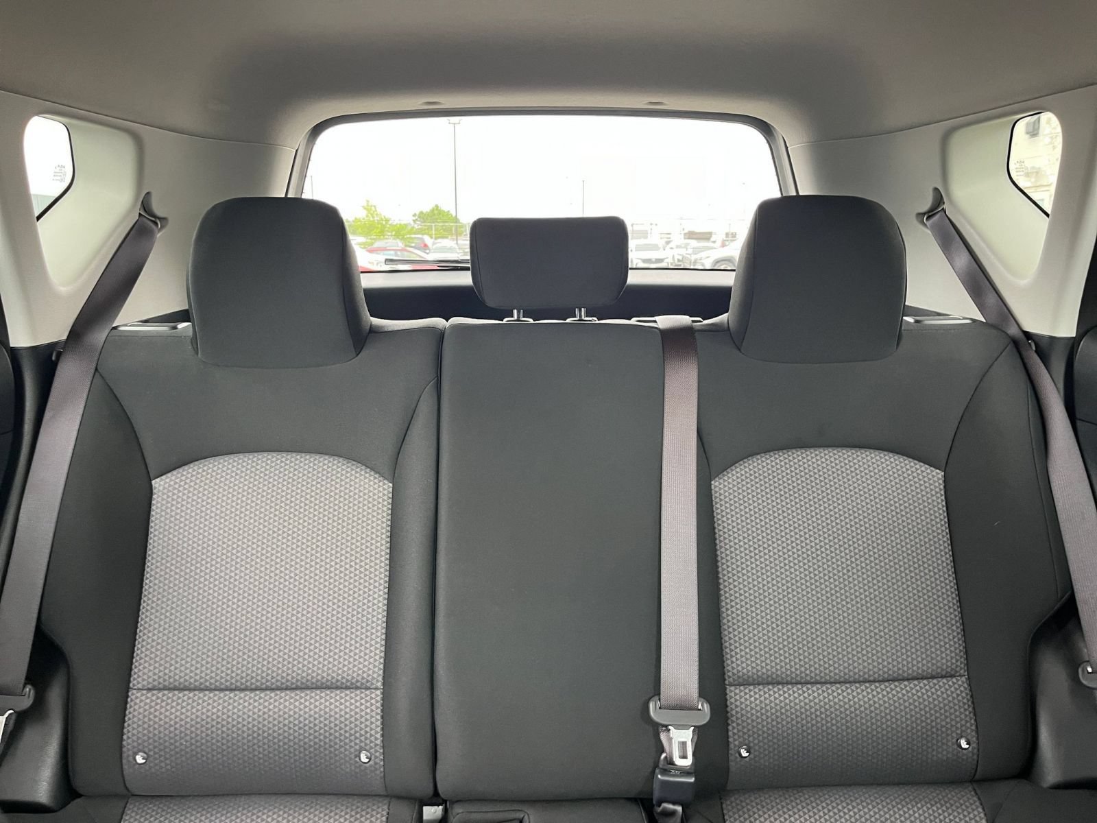 Used 2025 Kia Soul LX w/ LX Technology Package FWD image 35