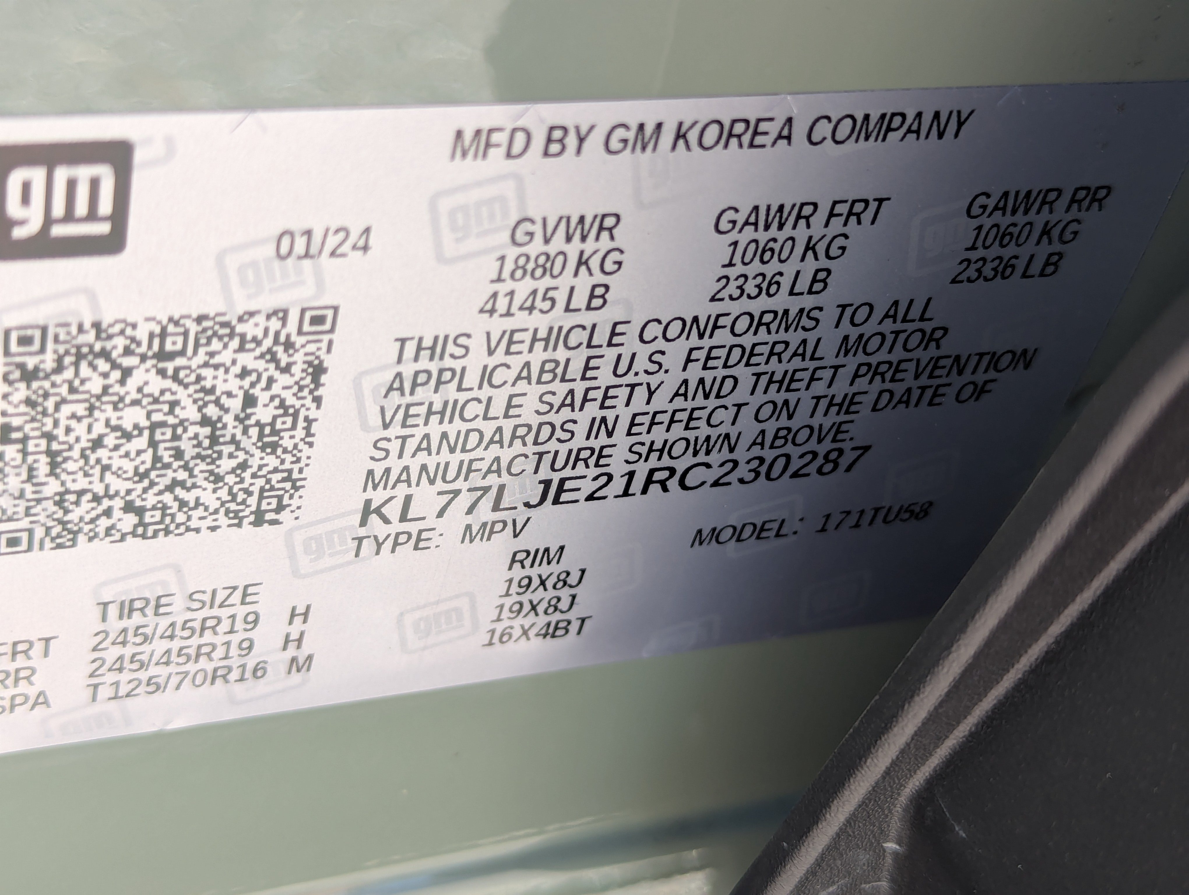 Certified 2024 Chevrolet Trax RS w/ Sunroof Package FWD image 38