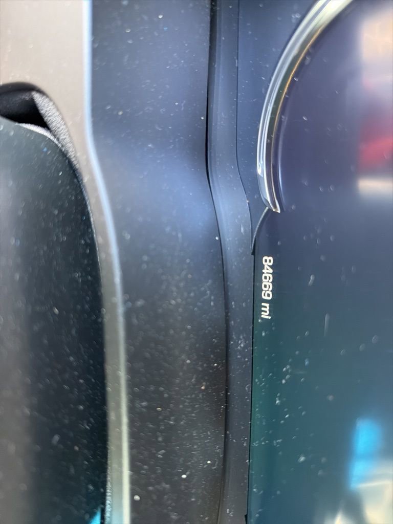 Used 2019 Cadillac Escalade ESV Premium Luxury image 9