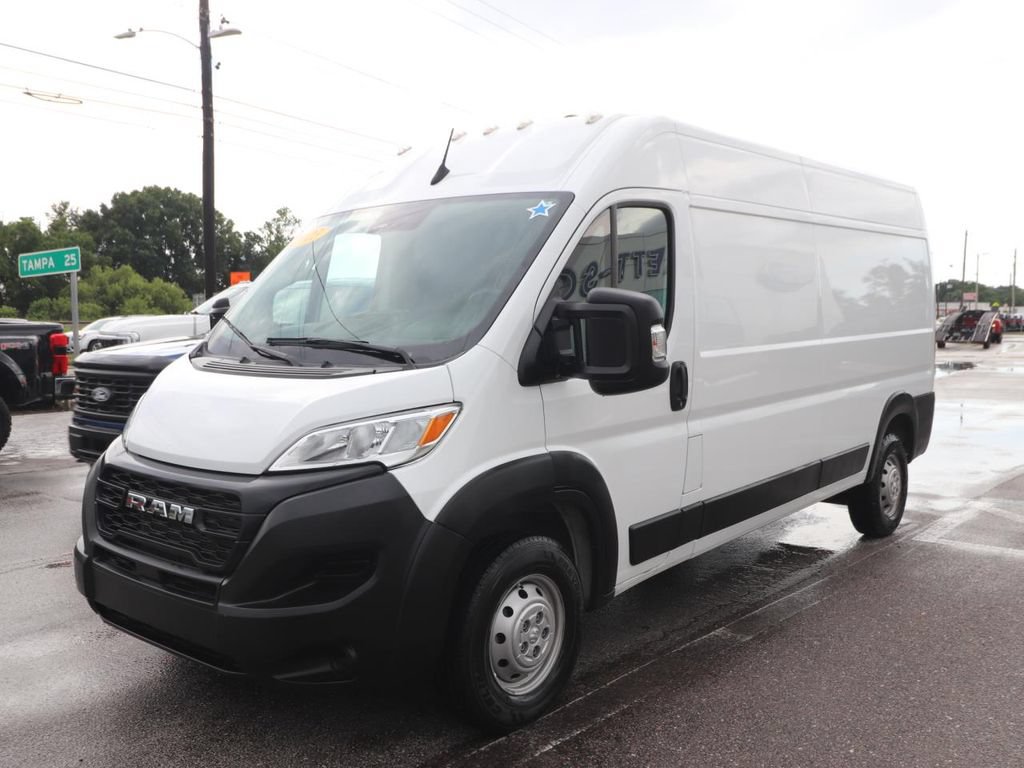 Used 2023 RAM ProMaster 2500 FWD image 3