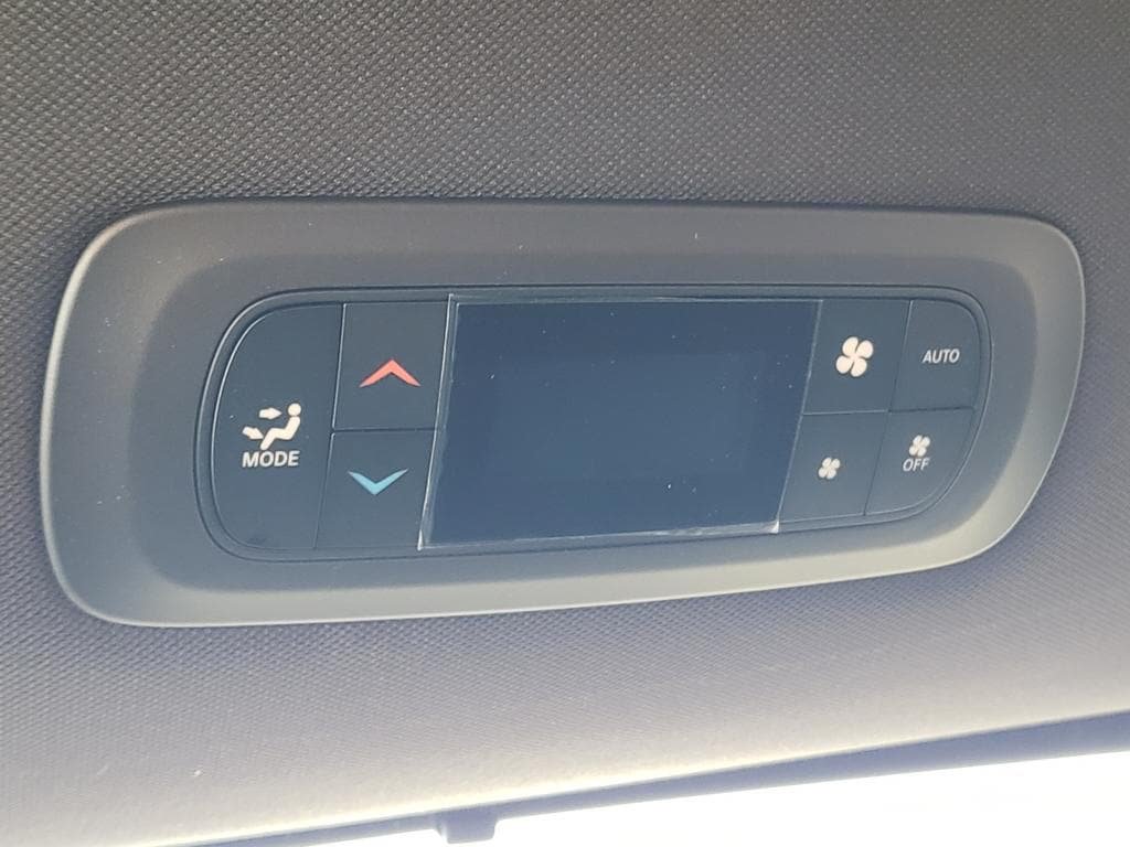 New 2026 Chrysler Voyager LX FWD image 26