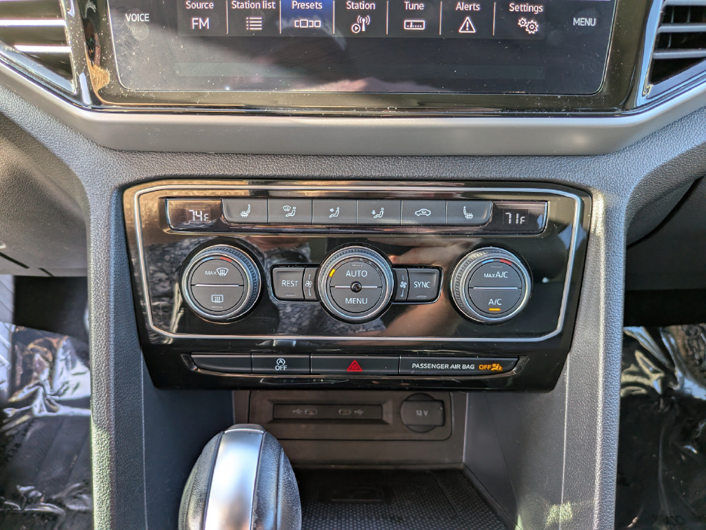 Certified 2023 Volkswagen Atlas SE w/ Panoramic Sunroof Package FWD image 24