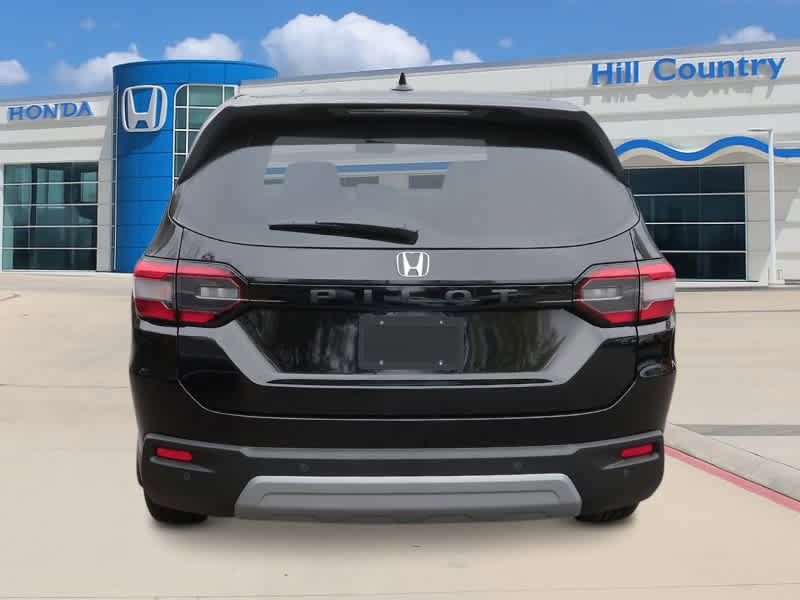 New 2025 Honda Pilot EX-L image 3