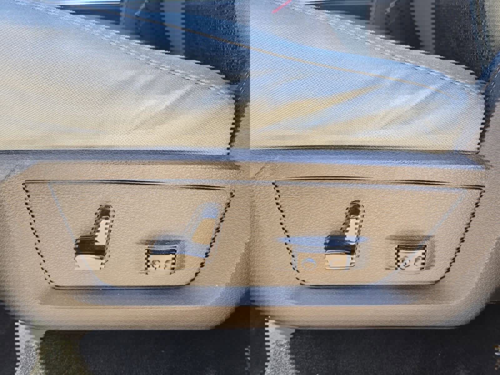 Used 2015 RAM 1500 Lone Star image 17