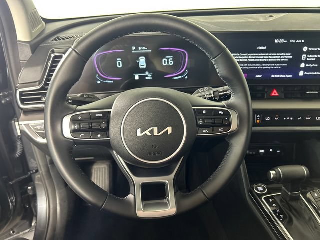 Used 2025 Kia Sportage EX FWD image 13