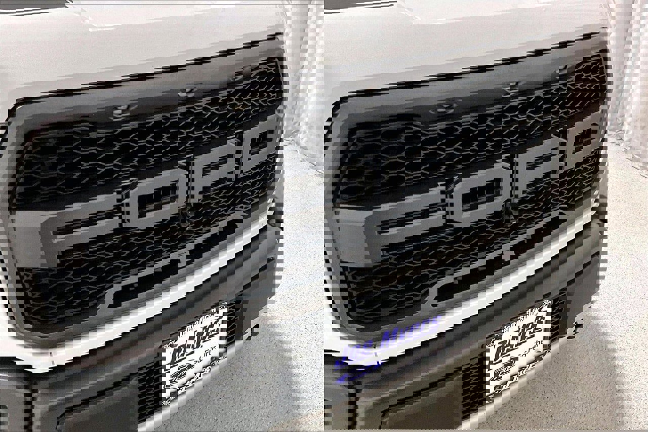 Used 2019 Ford F150 Raptor w/ Equipment Group 802A Luxury image 30