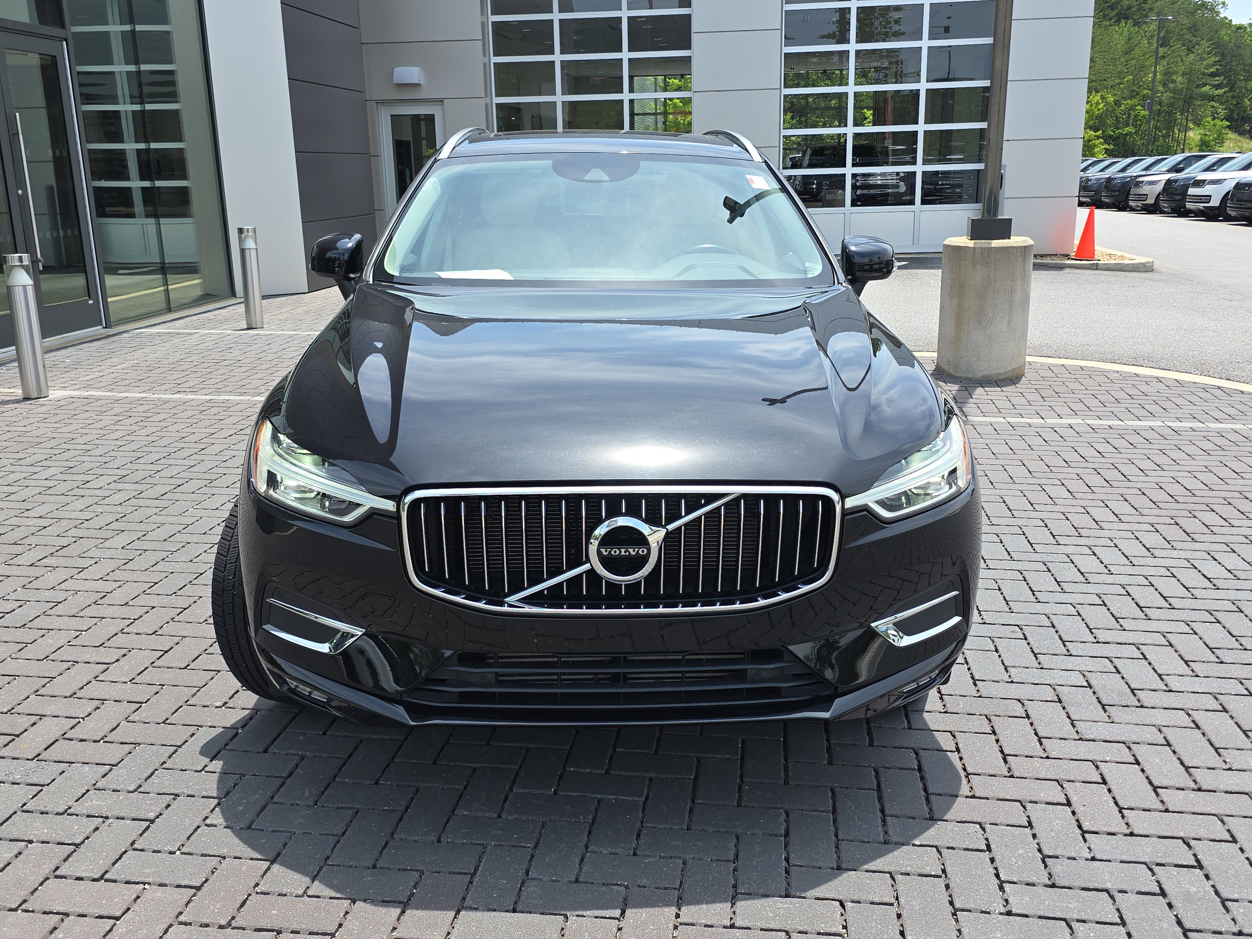 Used 2020 Volvo XC60 T5 Inscription AWD/4WD image 2