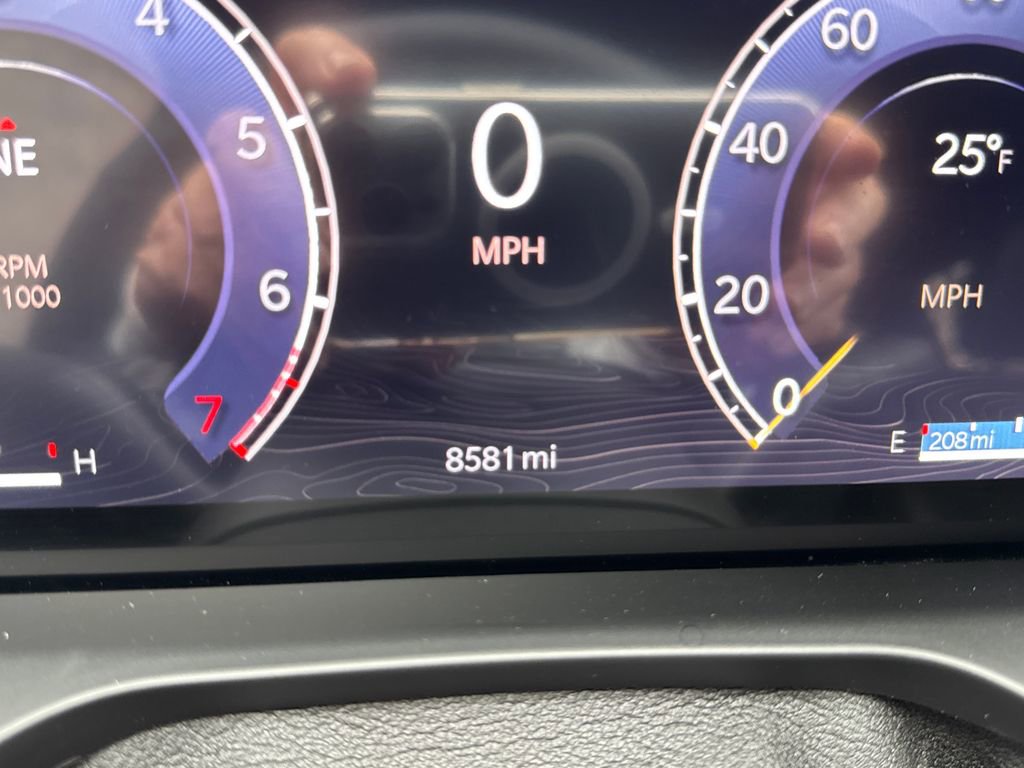 Certified 2024 Jeep Grand Cherokee L Laredo image 20