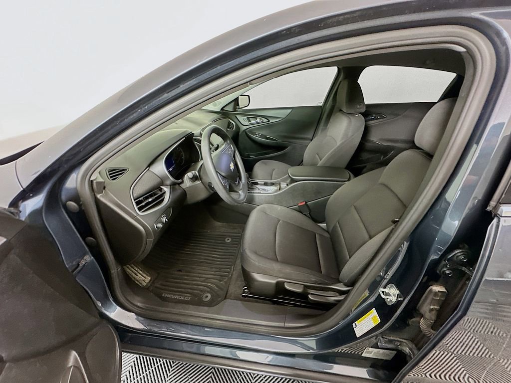 Used 2021 Chevrolet Malibu LS w/ LPO, Convenience Package 2 image 19