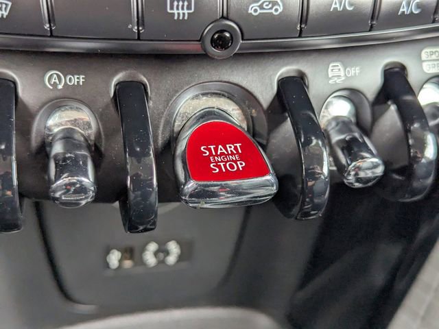 Used 2018 MINI Cooper S FWD image 32