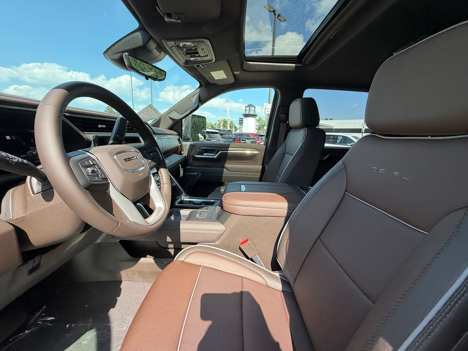 New 2026 GMC Sierra 3500 Denali w/ Denali Reserve Package AWD/4WD image 4