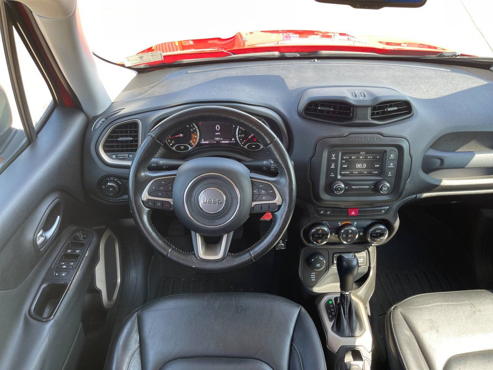 Used 2015 Jeep Renegade Limited AWD/4WD image 15