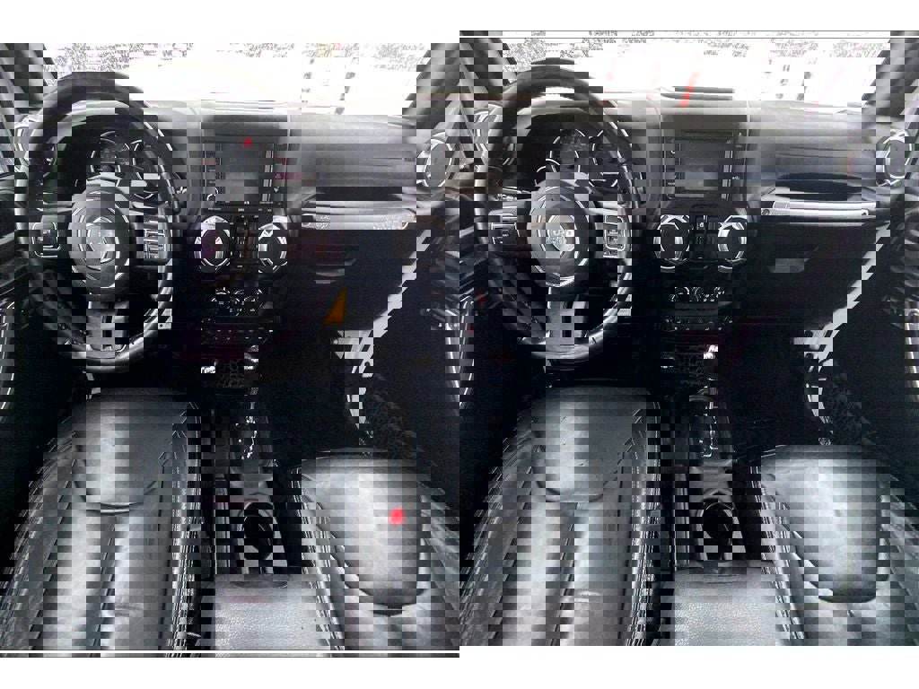 Used 2017 Jeep Wrangler Unlimited Sahara w/ LED Lighting Group image 15