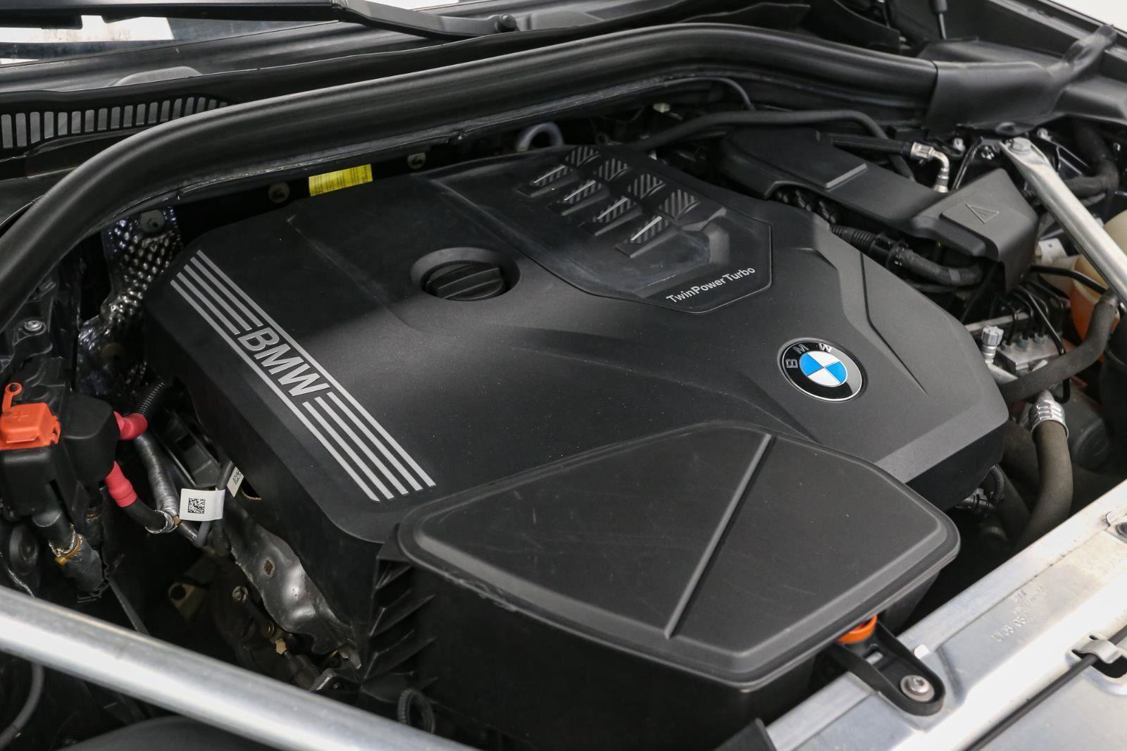 Used 2021 BMW X3 xDrive30i w/ M Sport Package image 16