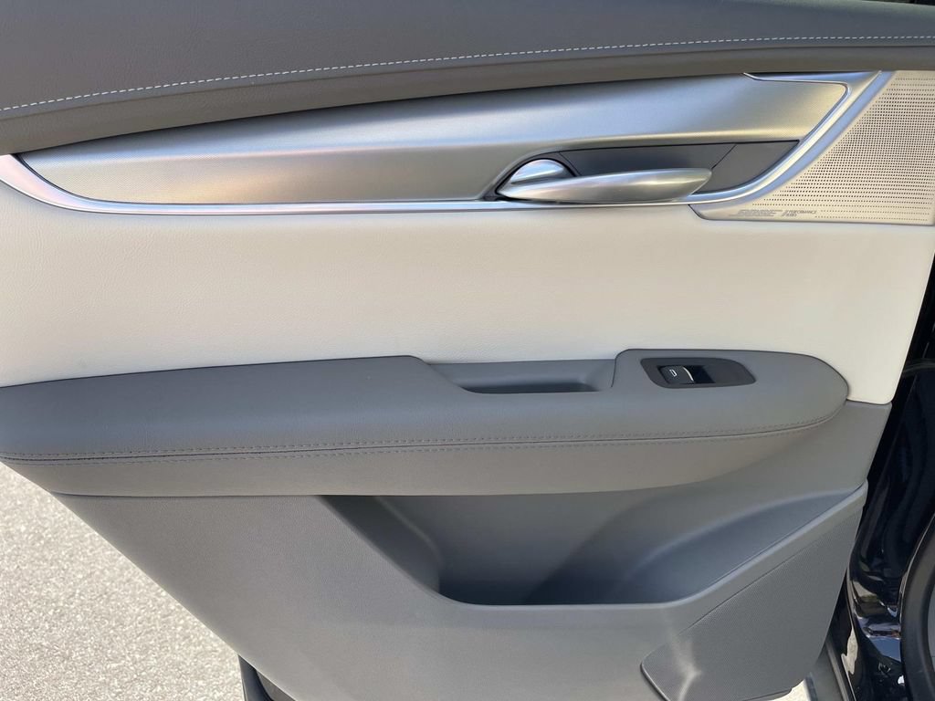 New 2026 Cadillac XT5 Premium Luxury w/ Driver Assist Package AWD/4WD image 19