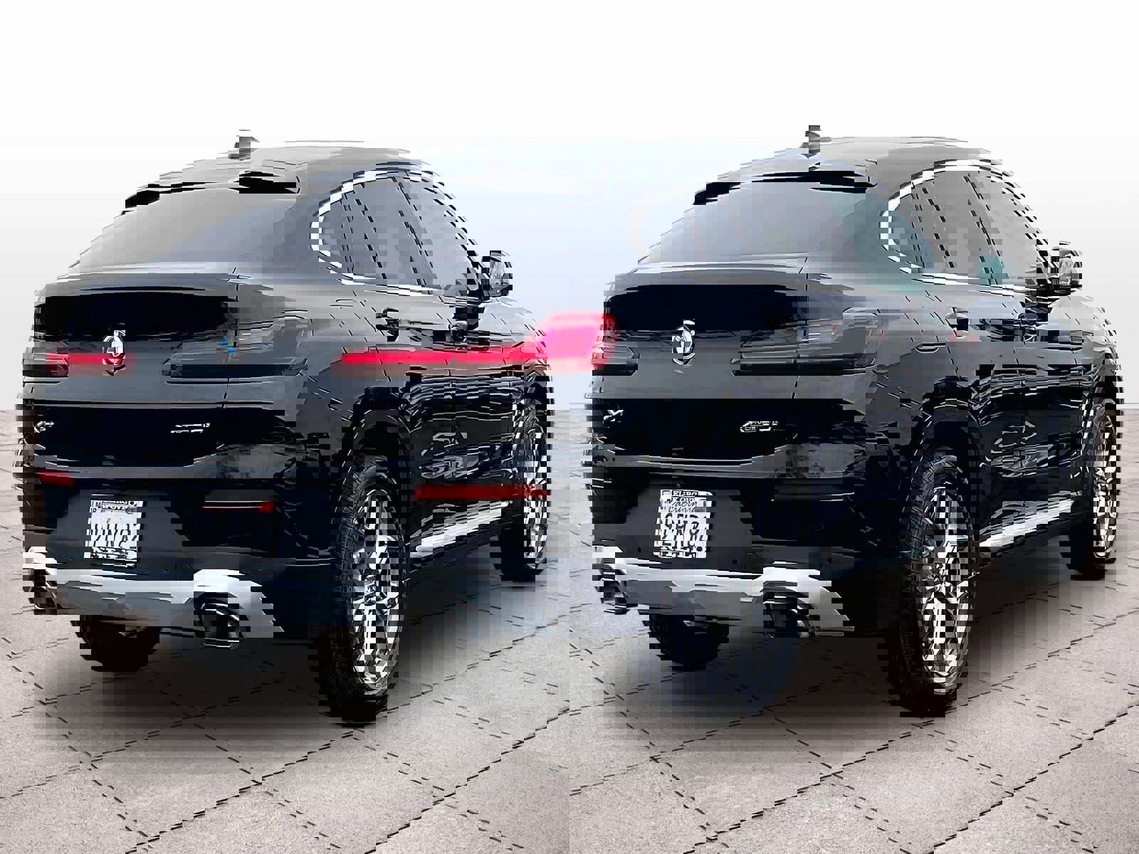 Used 2024 BMW X4 xDrive30i image 16