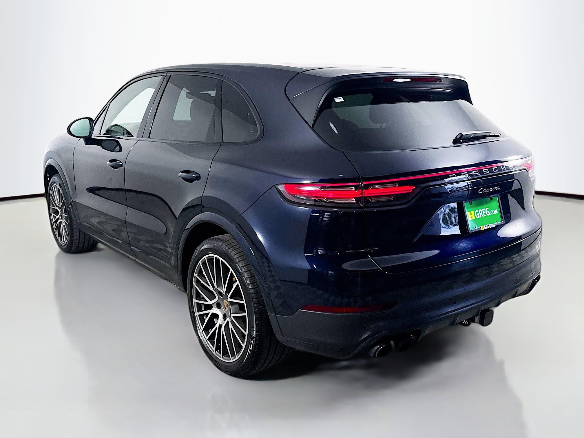 Used 2023 Porsche Cayenne image 7