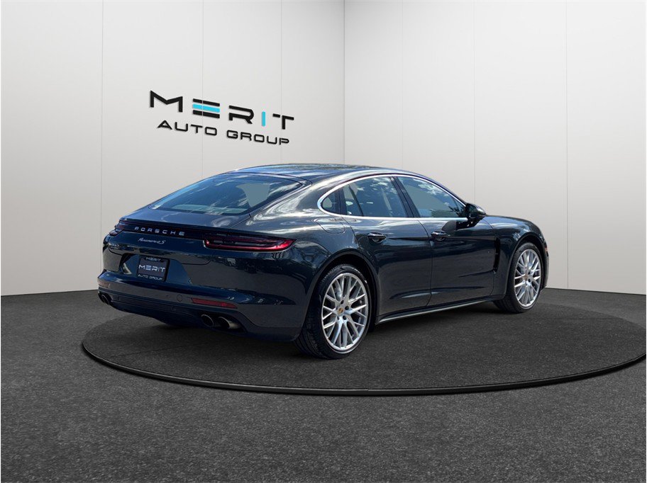 Used 2017 Porsche Panamera 4S AWD/4WD image 9
