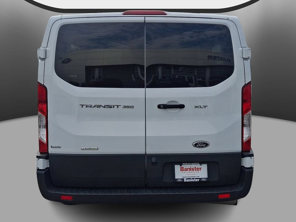 Used 2023 Ford Transit 350 XLT RWD image 5