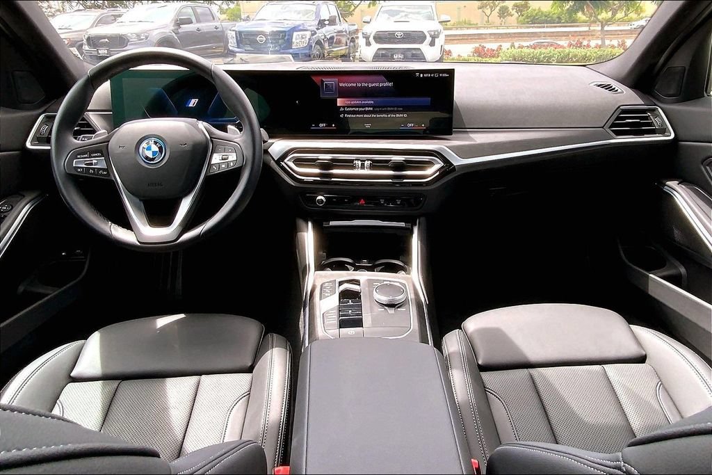 Used 2024 BMW 330e w/ Convenience Package RWD image 15