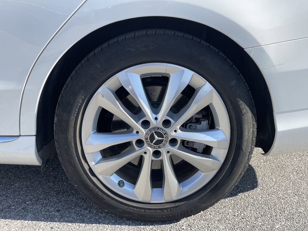Used 2019 Mercedes-Benz C 300 Sedan image 32