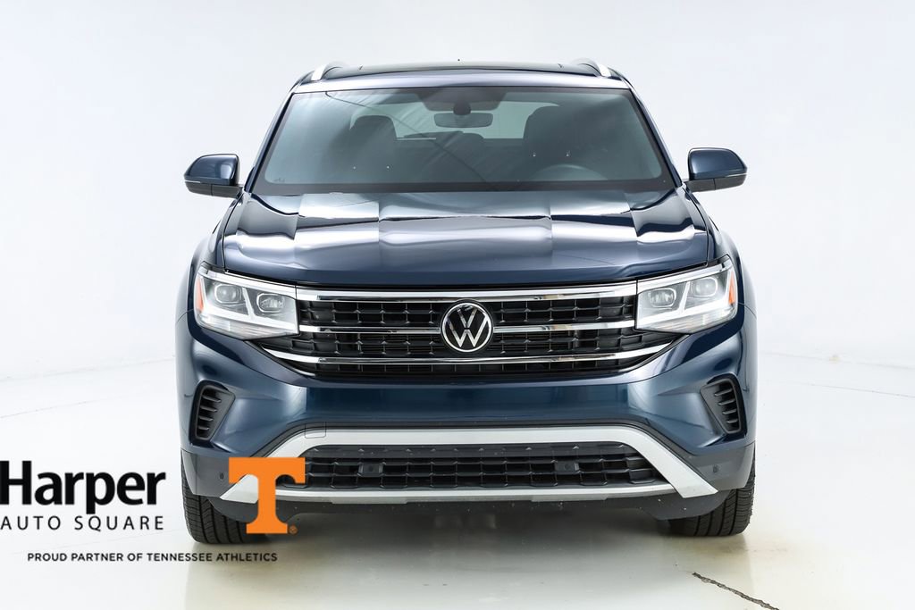 Used 2023 Volkswagen Atlas Cross Sport SE w/ Panoramic Sunroof Package FWD image 16