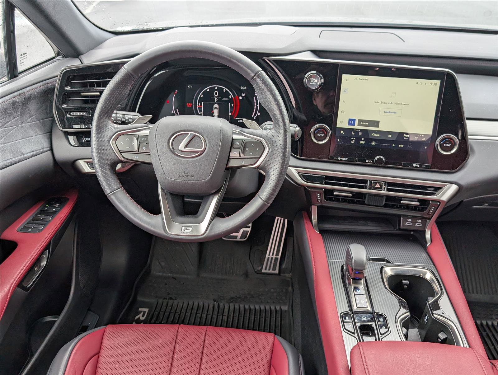 Used 2024 Lexus RX 350 F Sport w/ Accessory Package (P2) image 18