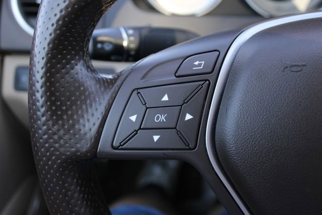 Used 2014 Mercedes-Benz C 300 4MATIC Sedan image 9
