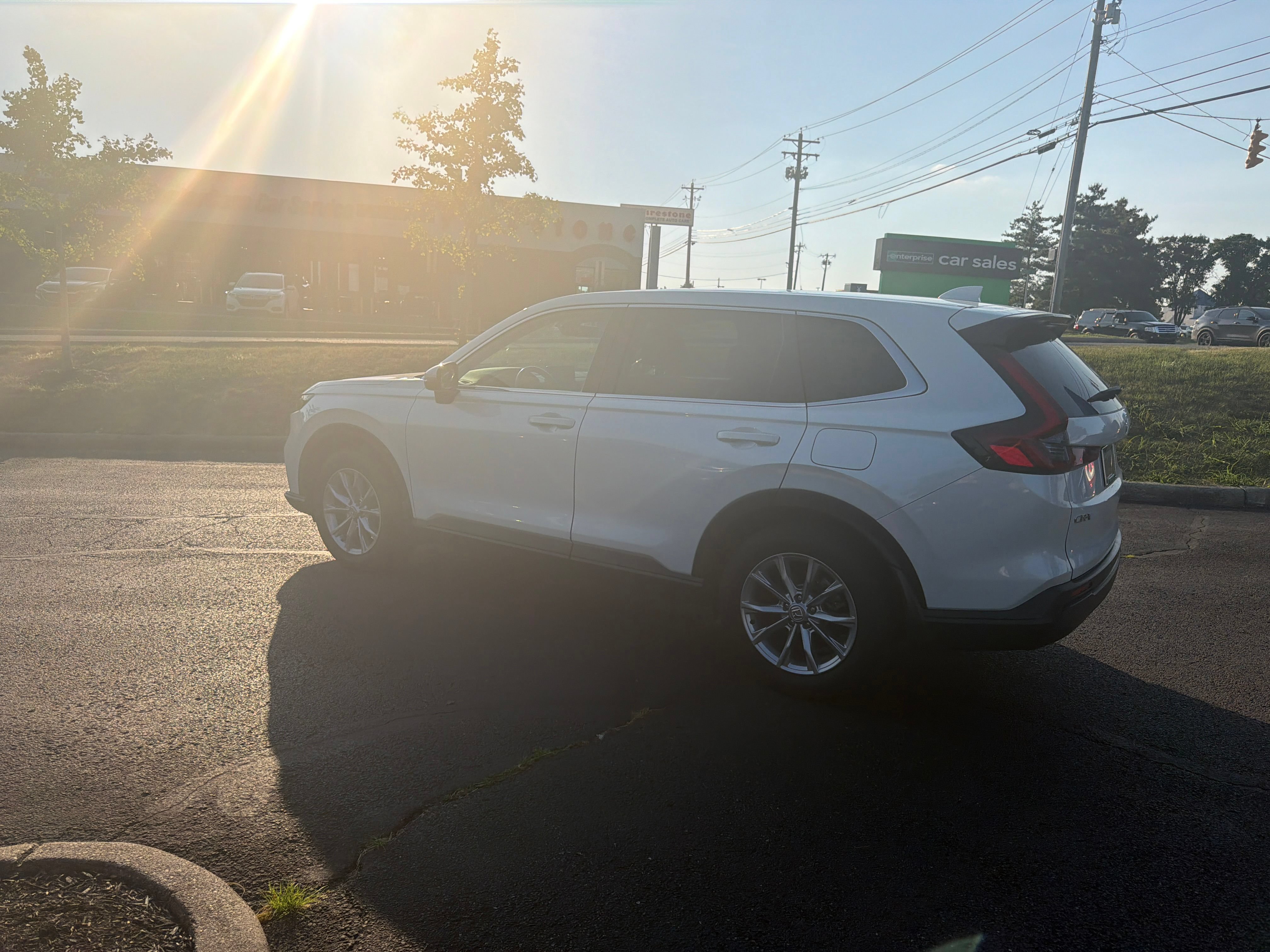 Used 2024 Honda CR-V EX-L image 11