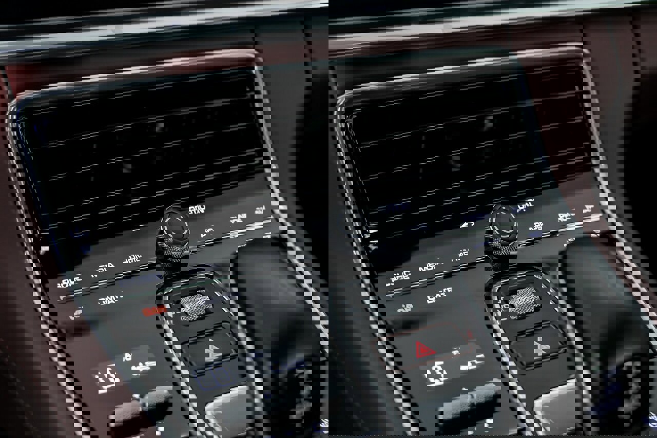 Used 2020 Porsche Panamera GTS image 37