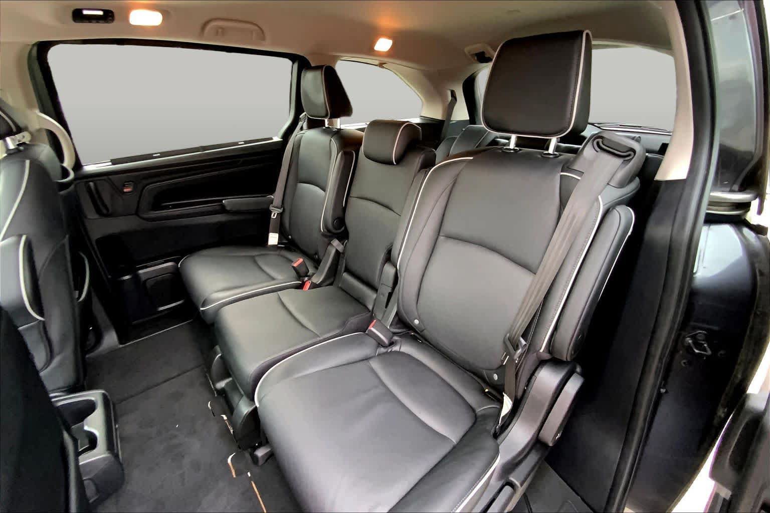 Used 2025 Honda Odyssey Touring image 21