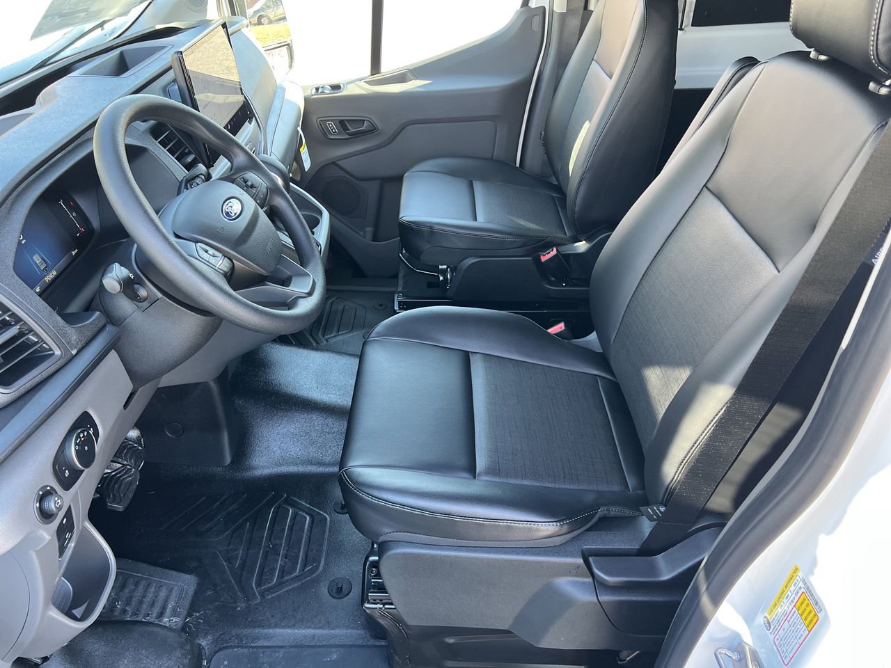 New 2026 Ford Transit 250 148 High Roof Extended w/ Load Area Protection Package image 15