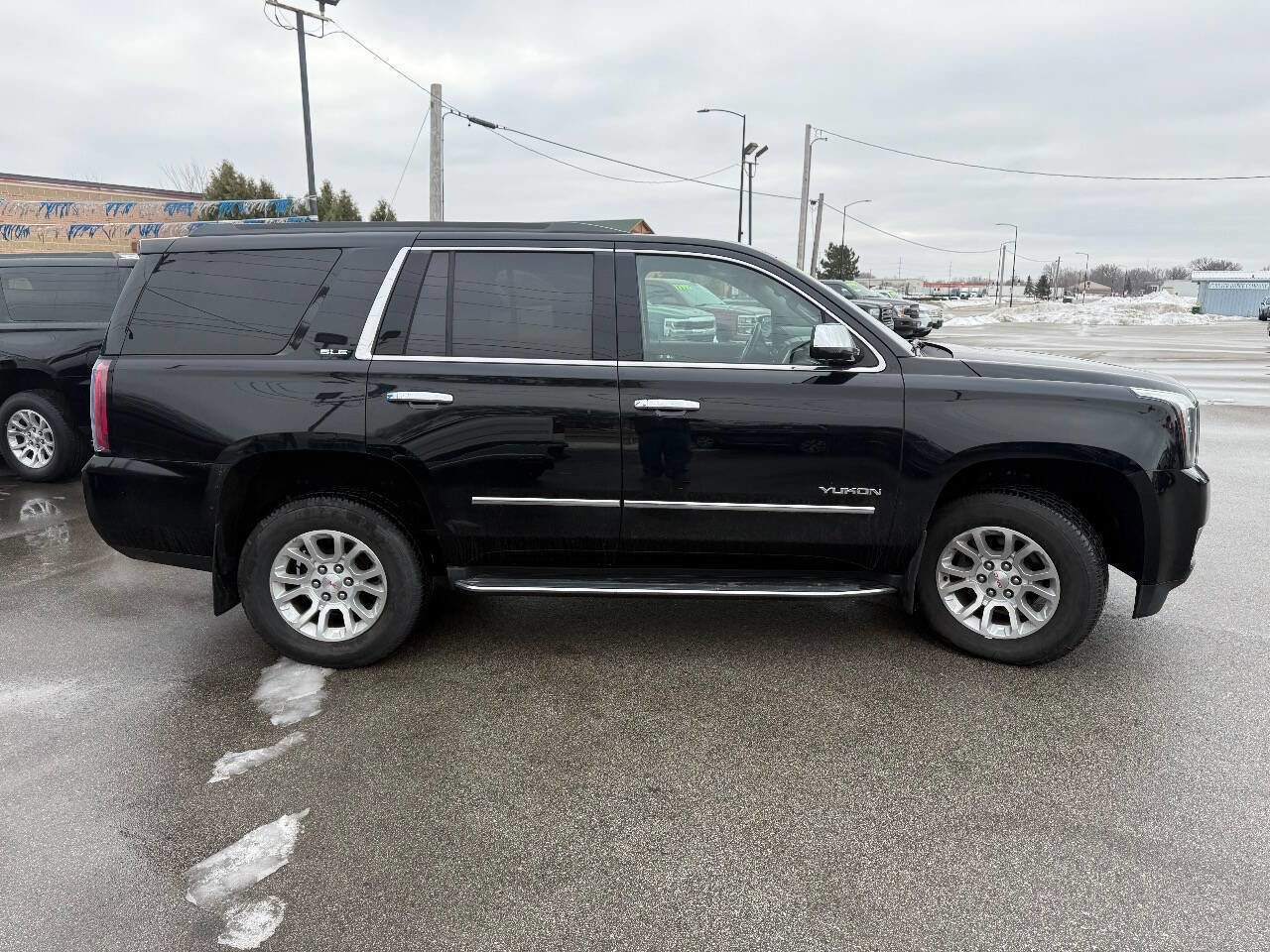 Used 2018 GMC Yukon SLE image 6