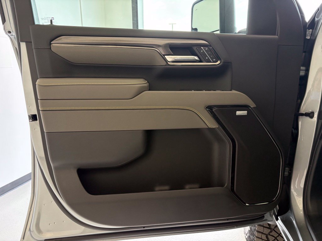 New 2026 Chevrolet Silverado 2500 ZR2 AWD/4WD image 33