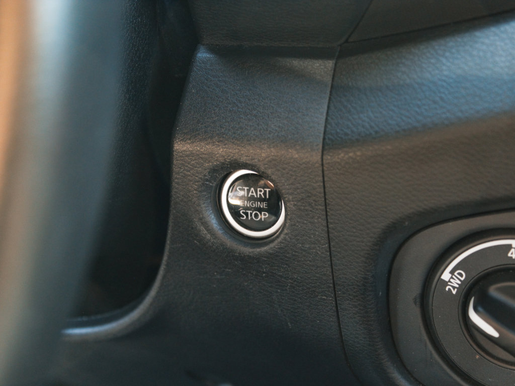Used 2023 Nissan Frontier PRO-4X w/ Pro Convenience Package AWD/4WD image 22